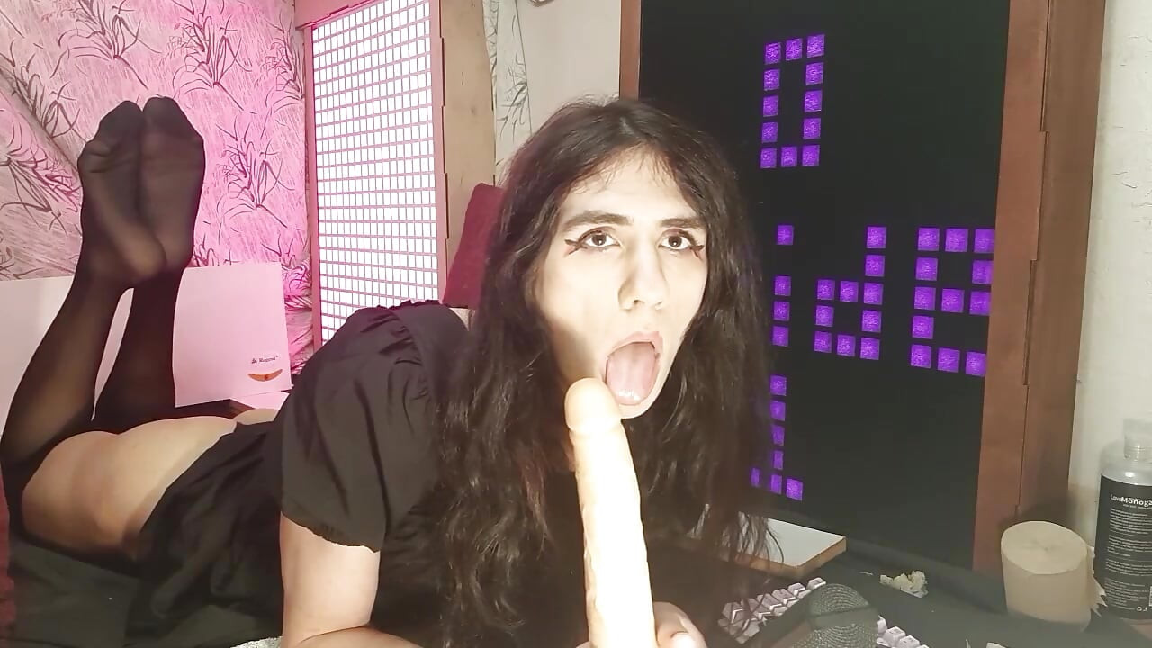 Licking your dick like its lollipop