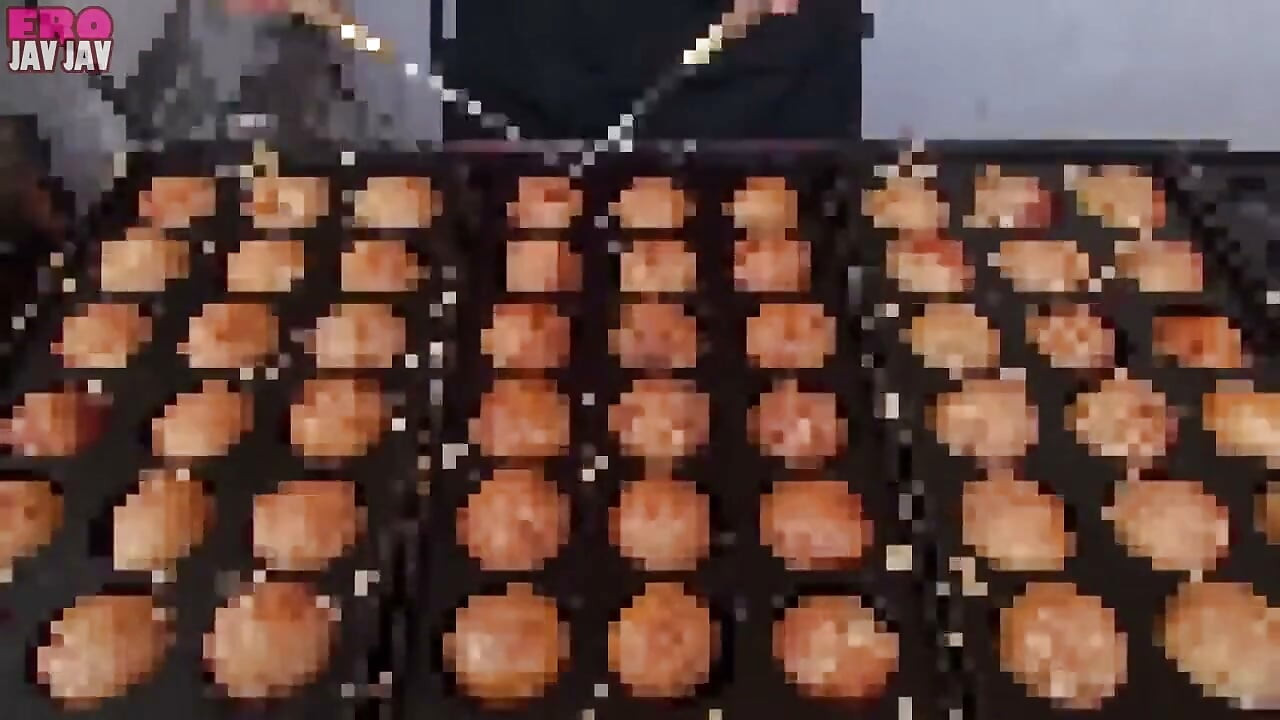 Osaka Takoyaki Girl. Villi ja rohkea ulkoiluseikkailu. -scene.2