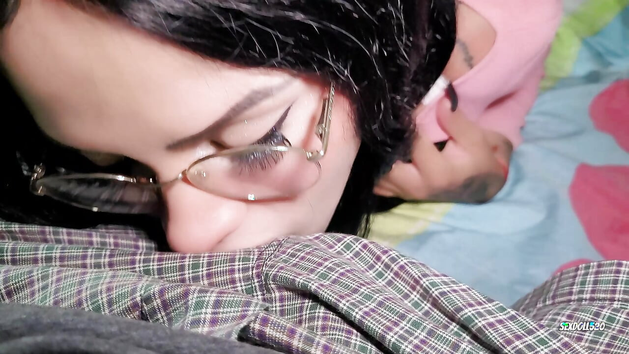 Minha Namorada Não Sabe Que Eu Transei Com Minha Meia-irmã.