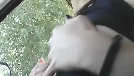 Bae aus frankreich abgeschleppt, spielt mit ihrer muschi