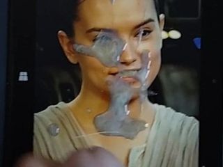Daisy Ridley (Rey), трибьют для 9