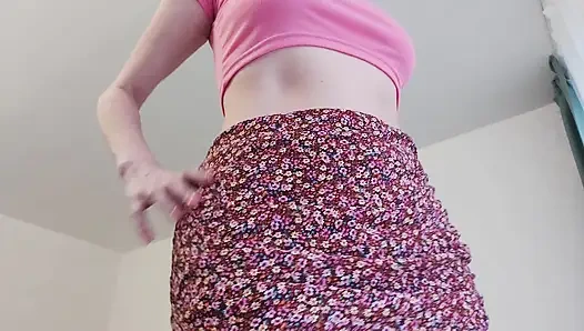 Kıllı bir yakın planda tamponla oynamak