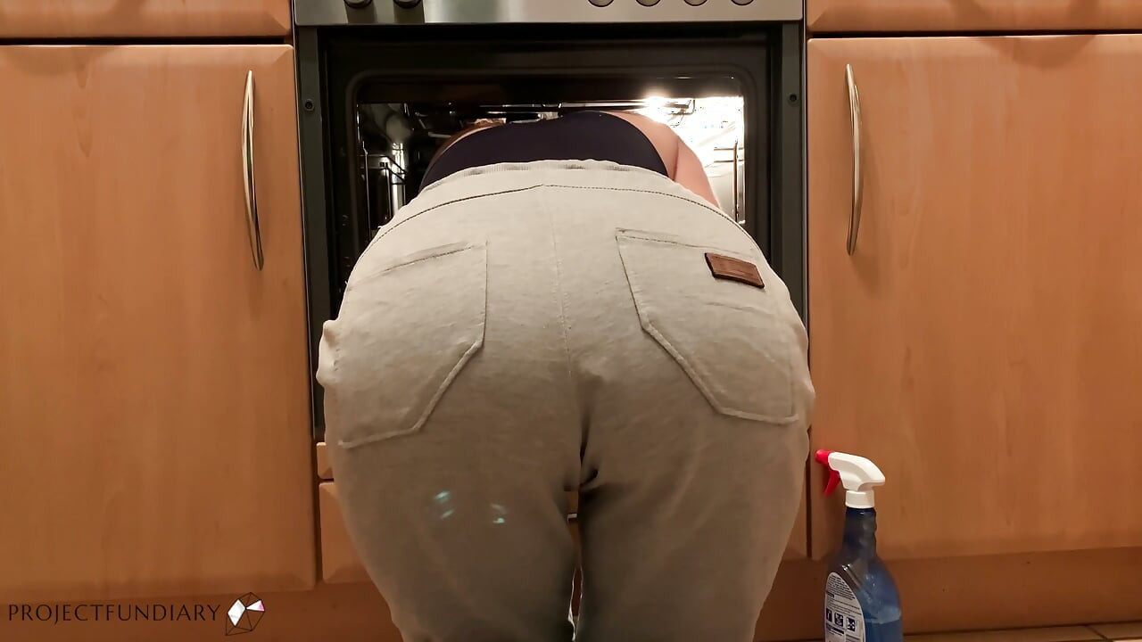 Esposa fraca fodida na bunda dela
