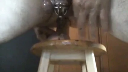 2 teklifli dildo bağlı taşakları sağıyor