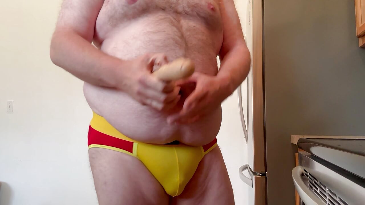Dildo Makes a Fat Bear Squirt