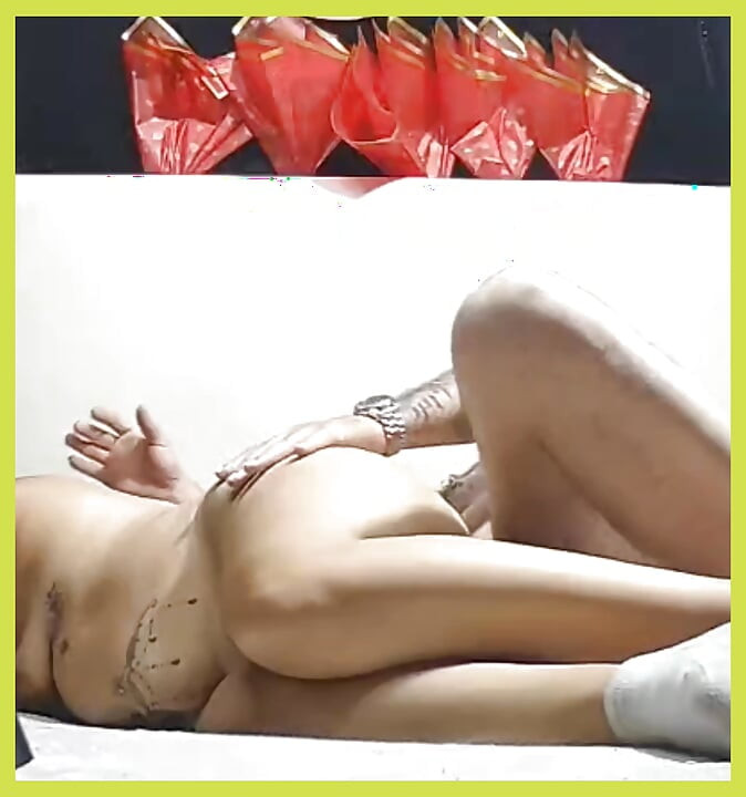 الجنس الشرجي مع زوجة أبي في منزلها