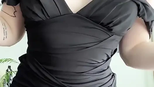 Jiggly Titties for You!