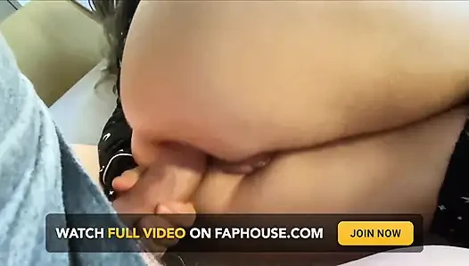 Ini adalah lubang yang salah! Awalnya tante seksi ini nggak nakal sama pacarnya, tiba-tiba dia keenakan!