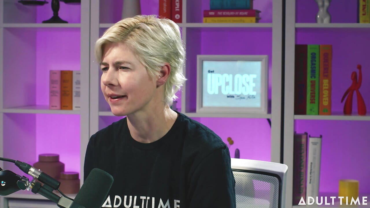 Hailey Rose: Tumblr, Swingers & the Cereal Incident  the Adult Time Podcast