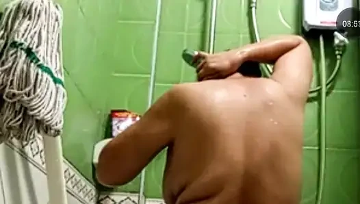 Just only to watching taking a bath