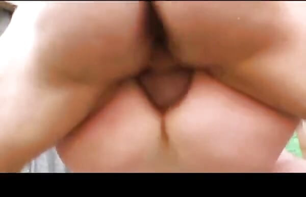 Chubby mature hoe jizzed in mouth after banging outdoors