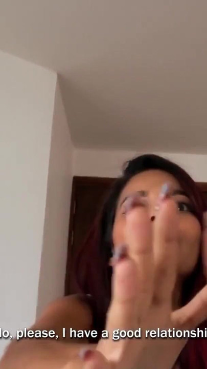 Sain BUSTY LATINA TEEN -naapurini luopumaan viattomasta teostaan | Leike 1