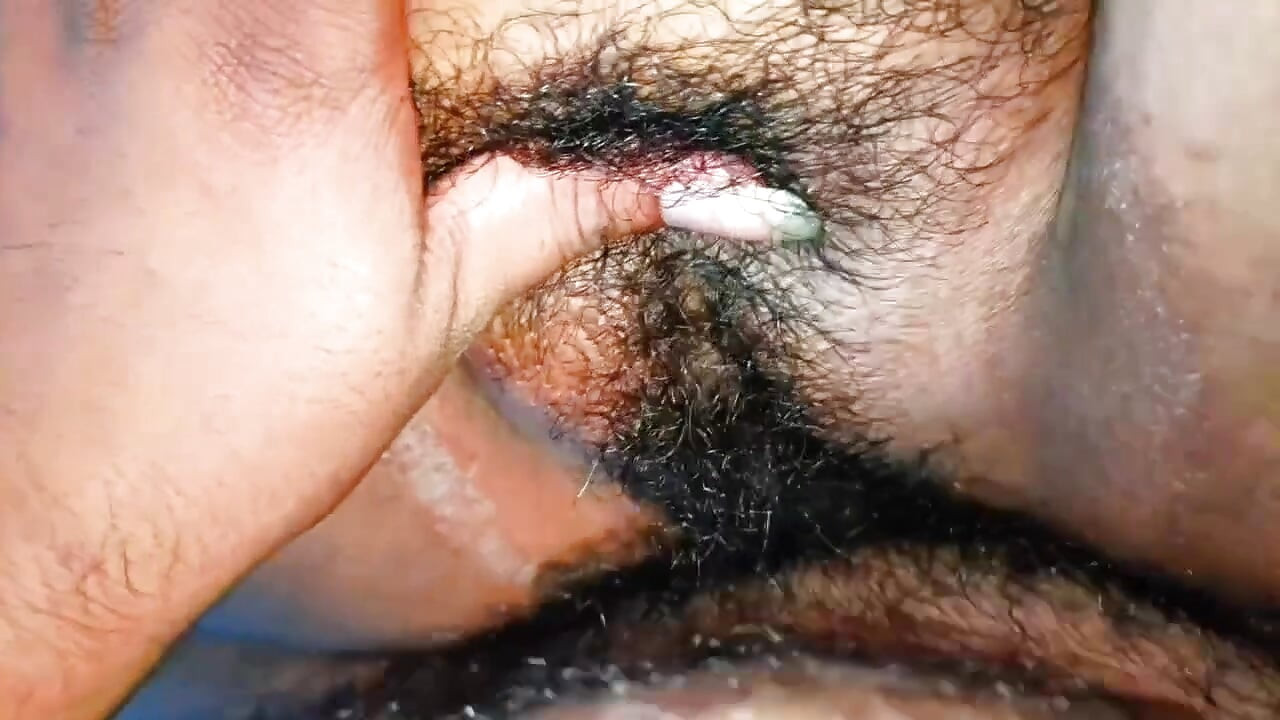 索娜莉·瓦比與家庭老師的浪漫影片