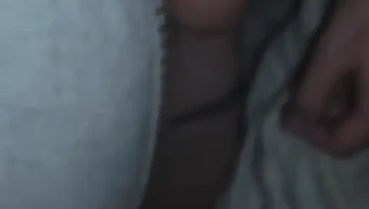Close up - ngentot memek dan 2 crot di tangan gratis