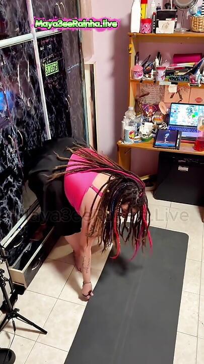 Estiramiento de yoga: empujando mi cuerpo hasta el límite