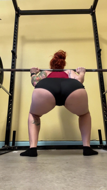 barbell squats หนัก