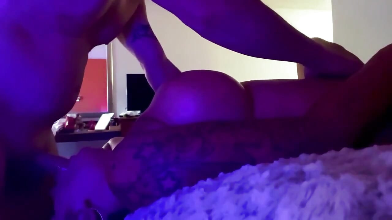 在晚上变得有点奇怪 3