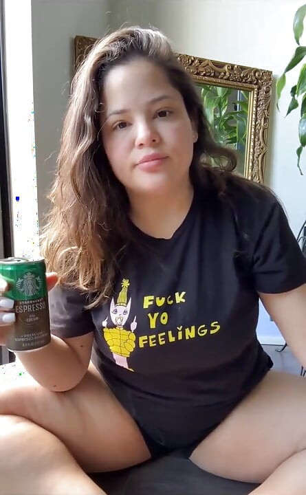 Live Stream with Dani Valentina