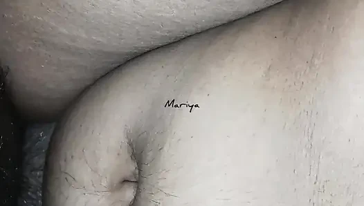 Наслаждение бойфренда Mallu в домашнем видео