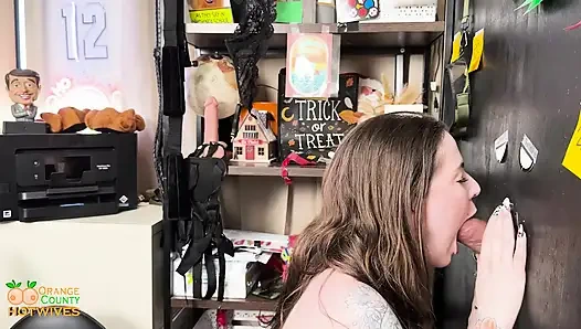 192 ochw sekreter gloryhole mercy marie