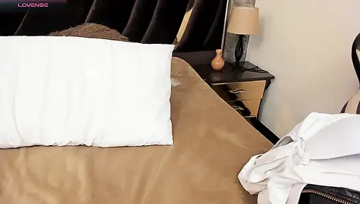 Я зрелый человек, ищущий молодого члена