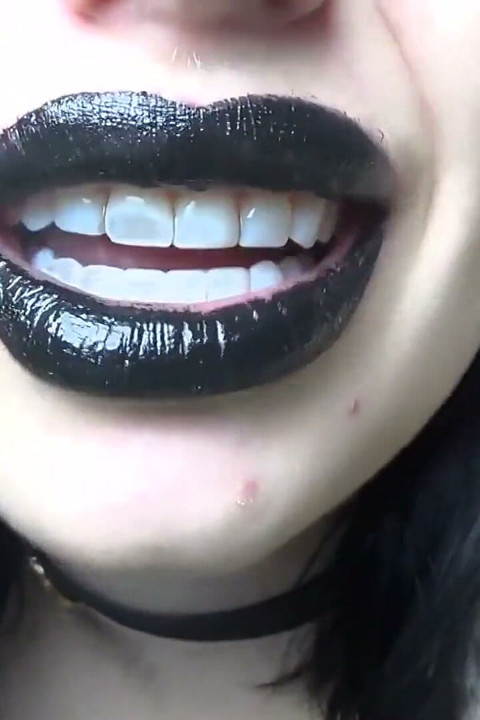 My First Fantasy Devour Film! Sexy Demon Will Suck the Life Out of Men and Send Their Male Bodies in Her Stomach to Digest Them!