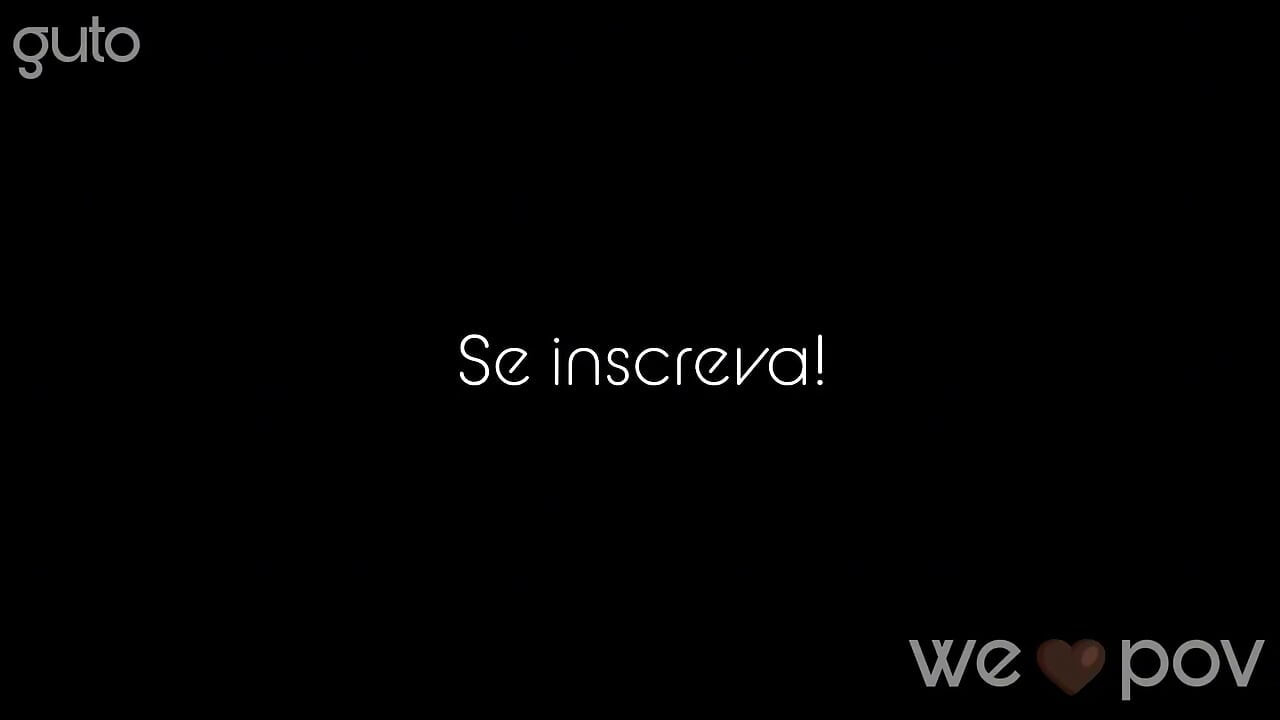 на диване за просмотром сериала.. и, конечно, давайте сделаем видео.. кримпай!!