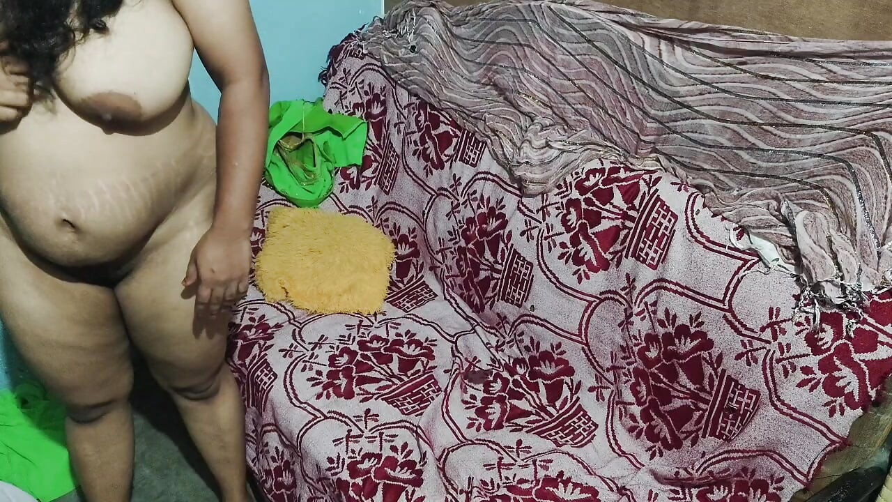 A încercat să înșele cu mine așa că pula mea să decidă să predea o lecție