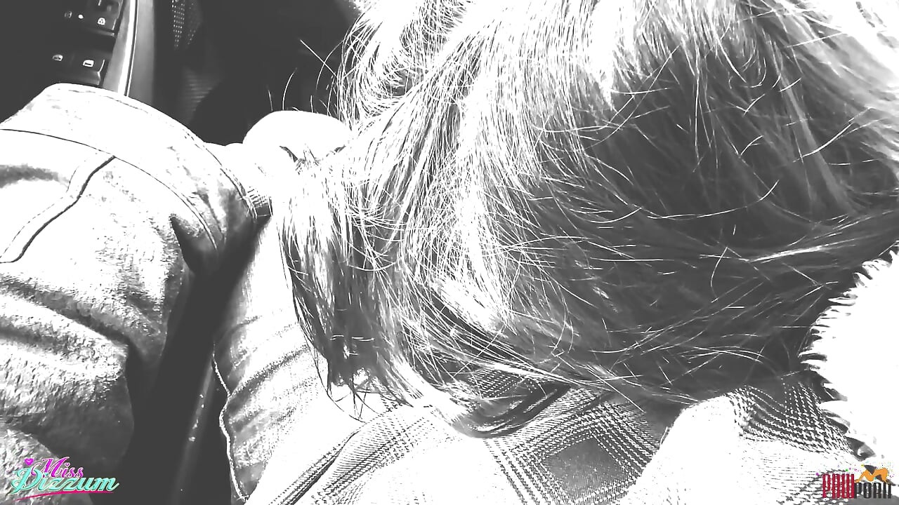 Sessão de fotos em Woods Creampied and Pissed on