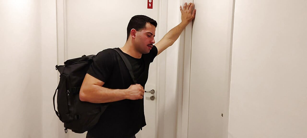 Nevlastní bratři, virtuální brýle a divoká orgie
