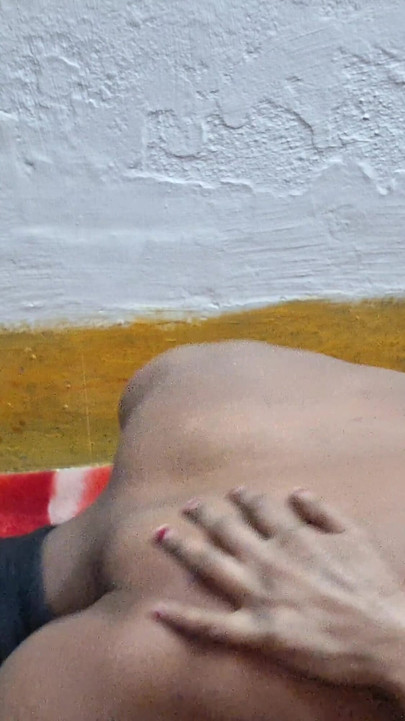 Femeie servitoare țâțoasă futută