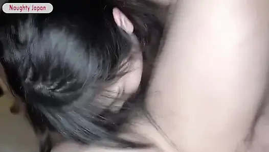 Wild Texture Slim Black Hair Beauty Gains Experience in an Intense Shared Session Ending in Creampie