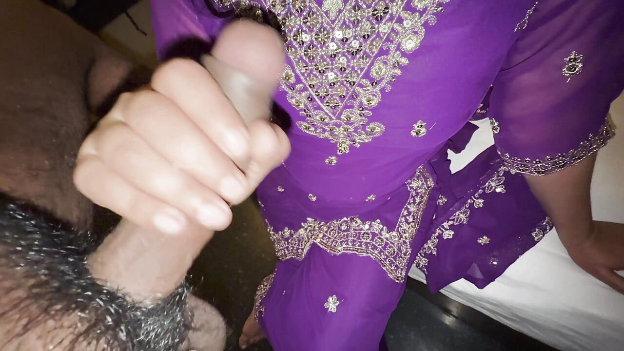 Muszlim behen ne ammi jaan ke ghar aane se phele szex Kiya mms