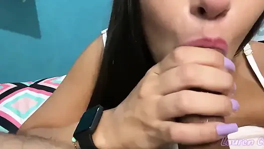 Kami pergi ke pesta dan ketika tiba tiba apa yang saya lakukan dengan cewek seksi ini