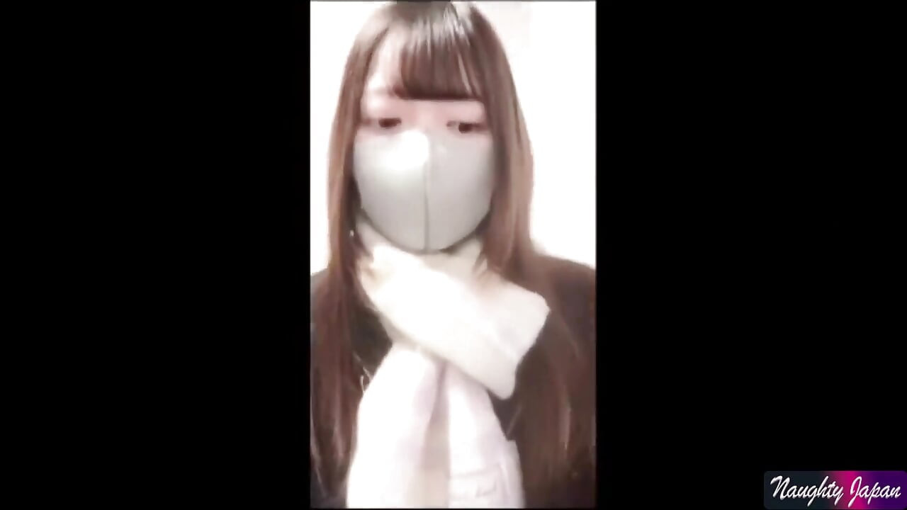 원격 바이브 워크와 창백한 F 컵, 장난 펠라 마무리 순간으로 구축 그물 카페 괴롭히는 빌드