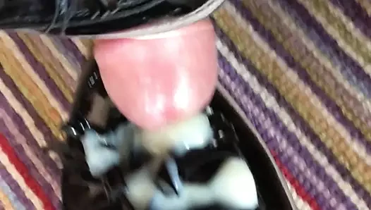 Loafer'lar masturbasyon yapmak sonra püsküller üzerinde kurnaz