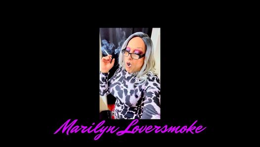 Rokende fetisj Transgurl Marilyn wil je liefde