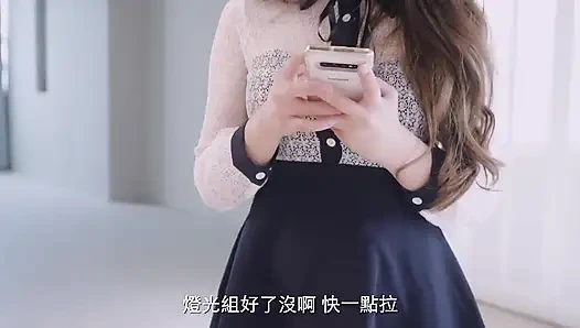 Schüchternes chinesisches mädchen wird verrückt nach einem schwanz - perverse milfs und Teenager