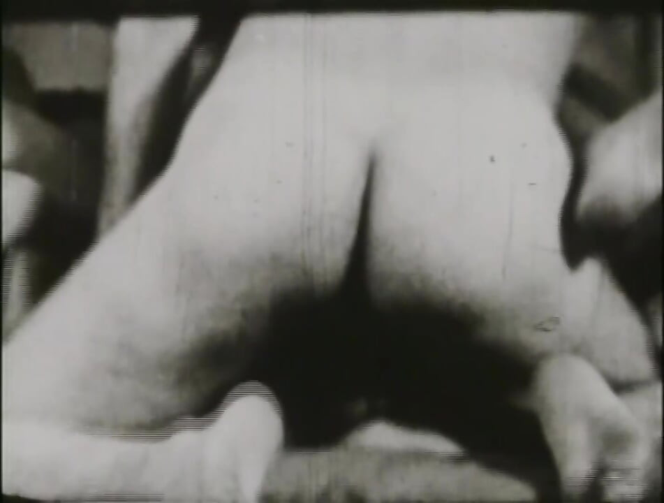 Παίζοντας με το λαγουδάκι