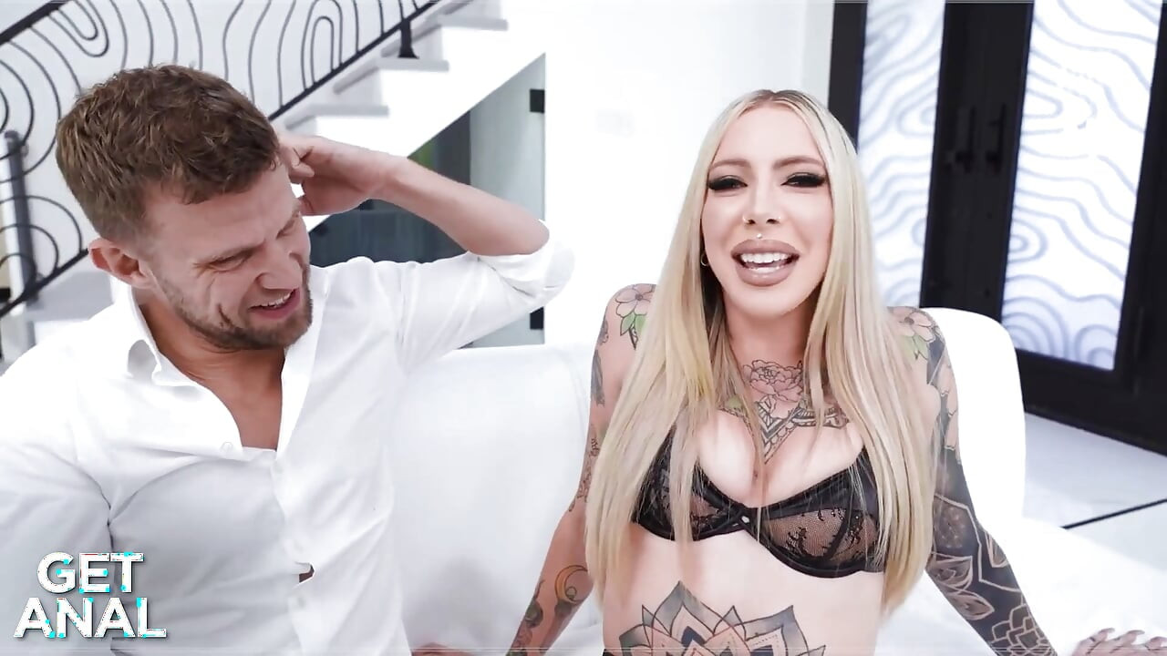 Rough Anal Makes College Girl Orgasm