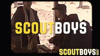 ScoutBoys scout twink Oliver James e bud sneak bareback tenda sexo