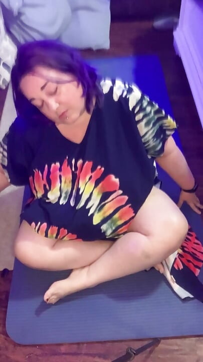 BBW kikker en Boo Yoga