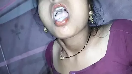 Desi bhabhi sexo vídeos gozada na boca