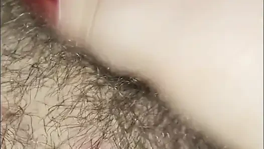 Sürtük erkek arkadaşımın küçük yarağını kontrol altına almamı ve ona hiç bitmeyen bir orgazm yaşatmamı izle