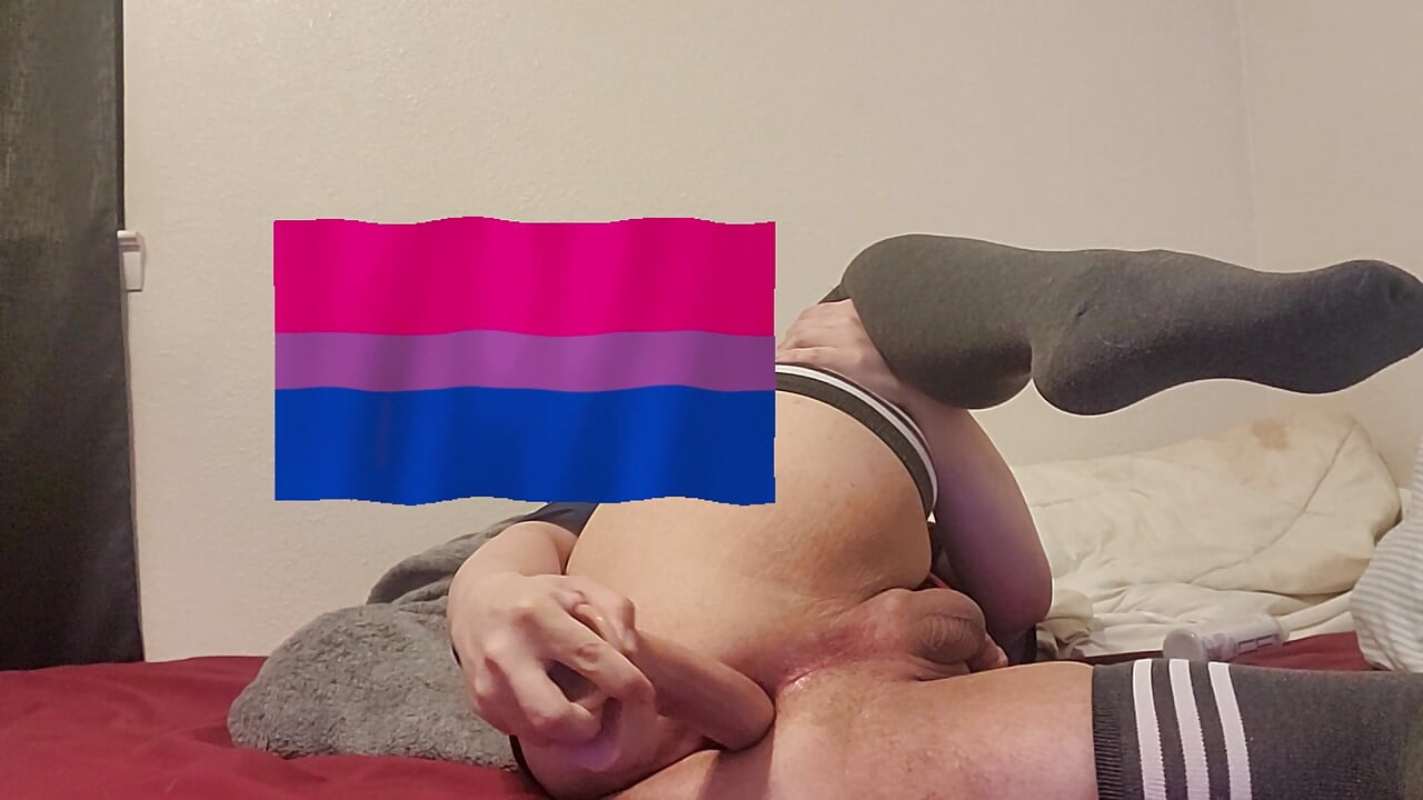 Jebanie mojego cycatego z moim nowym 11-calowym dildo