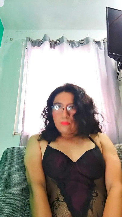 In black lingerie | Clip 1