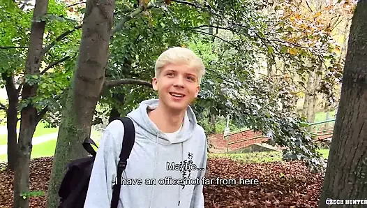 Twink Blonde On His Way Home When He Bumps Into A Guy Who Wants His Dick Fucked And Pay At The Same Time - BigStr