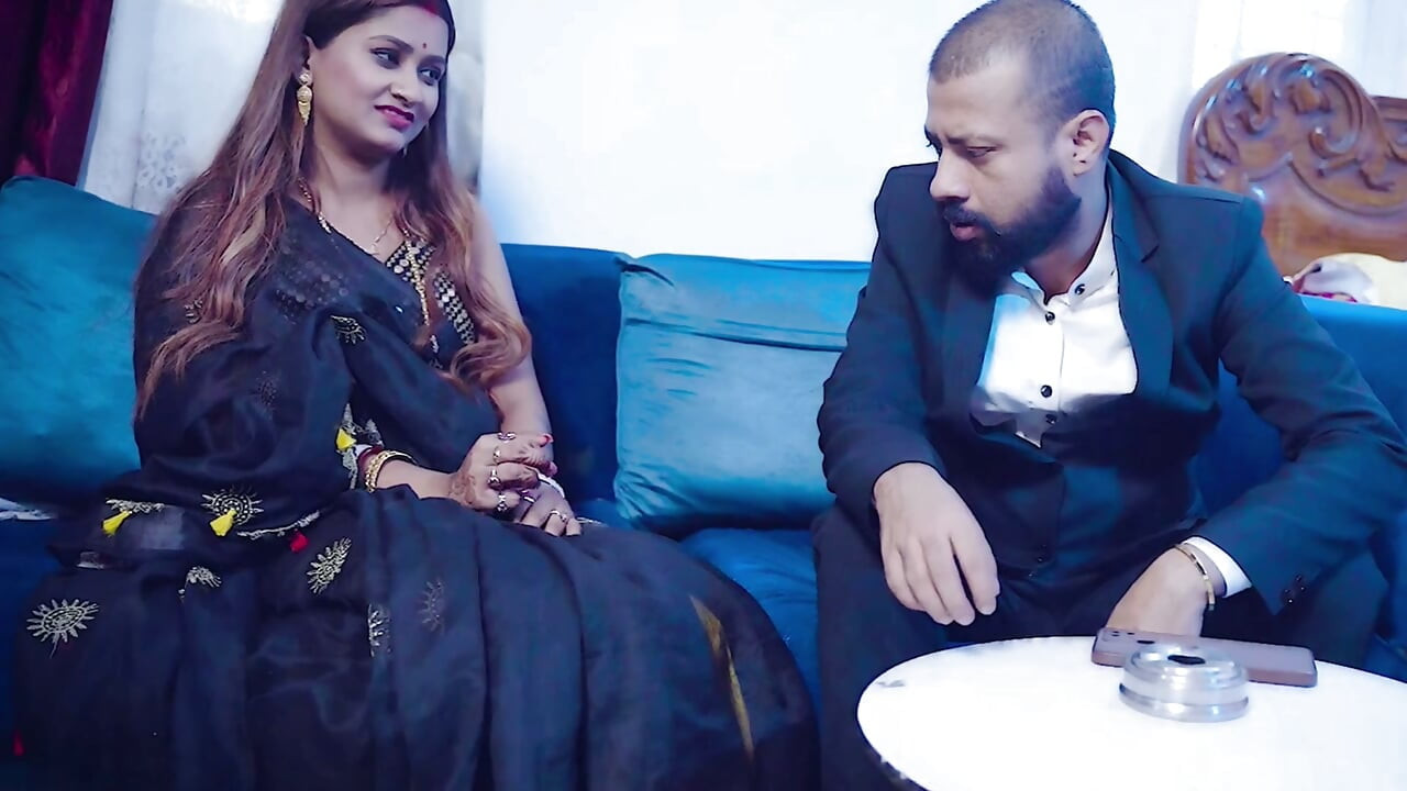 Desi tharki vakil ne sundar ladki ke sath bat karne ke bahane sex kar diya full movie