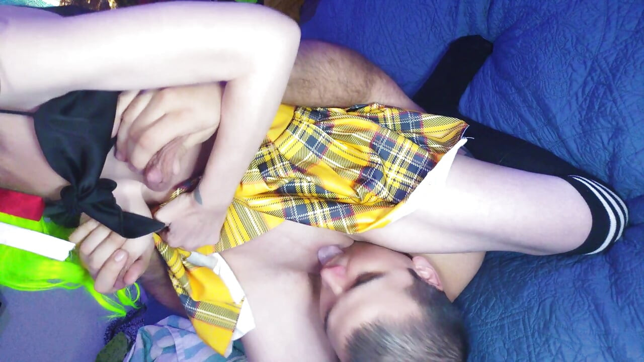 Clown girl with neon hair gives amazing blowjob and gets creampied