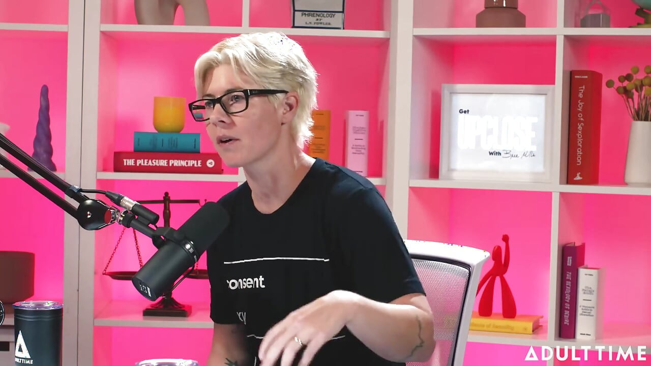 Kimmy Kimm schaamte overwinnen en gebruikt slipje verkopen | de pornopodcast
